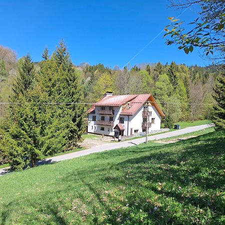 Penzion Zázrifka Zázrivá Exteriér fotografie